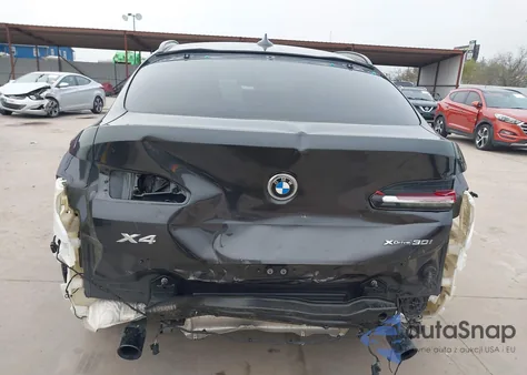 2021 BMW X4 xDrive30I z USA, uszkodzony, nr VIN 5UX2V1C05M9F04672